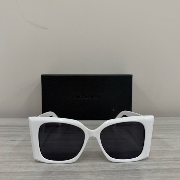 BRAND NEW Saint Laurent White Square Logo Sunglasses